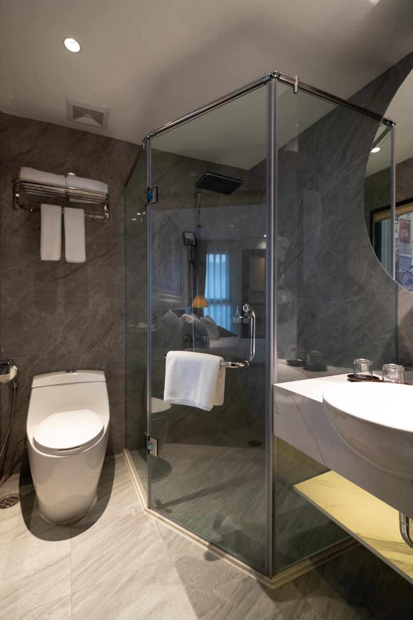 Paradise Suites Truc Bach Lake Hanoi Zewnętrze zdjęcie